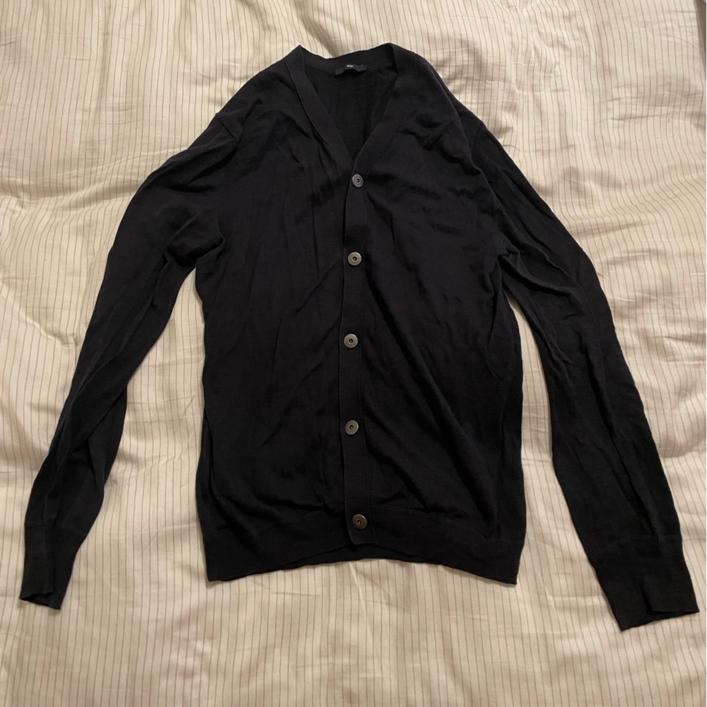 Men’s dark blue Gap cardigan small